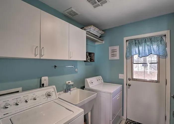Desert Gem W/ Patio + Grill, Near St. Park! * Oracle