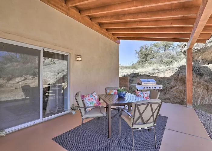 Desert Gem W/ Patio + Grill, Near St. Park! Dom wakacyjny